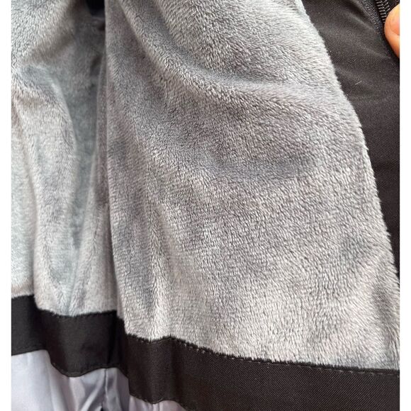 AQ Explore The Unknown Unisex black puffer coat, front & side zippers, hood,5-6 - Picture 6 of 9